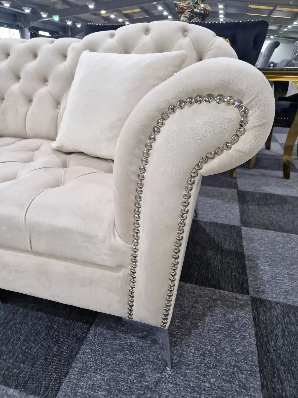 Elegance Chesterfield Sofa 3+2 Cream